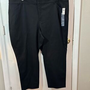 Old Navy Women's Black Cropped Pants